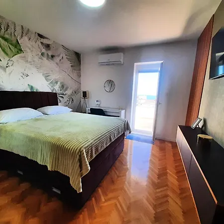 Mate Balote 54 * Krk Town