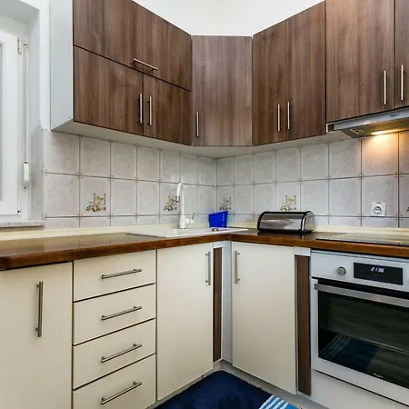 Mate Balote 54 Daire Krk Town