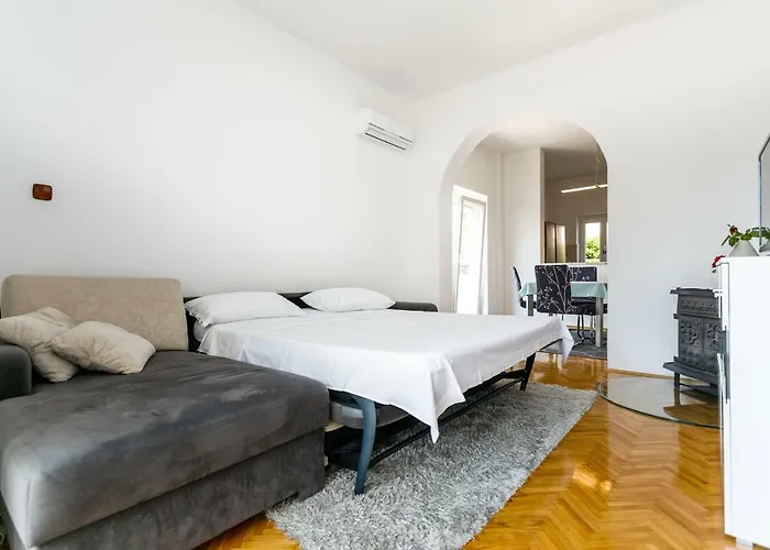 Апартаменты Mate Balote 54 Крк